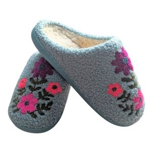 Natural Life Blue Folk Flower Boucle Hard Sole Slippers Size 7/8 NWOT